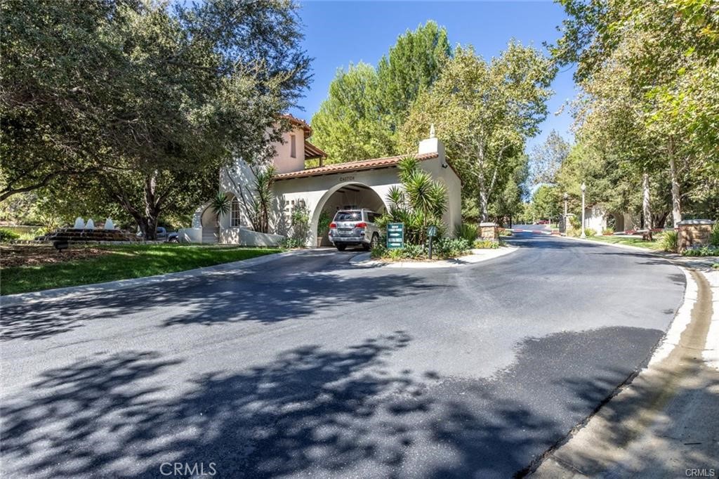 27003 San Ysidro Avenue