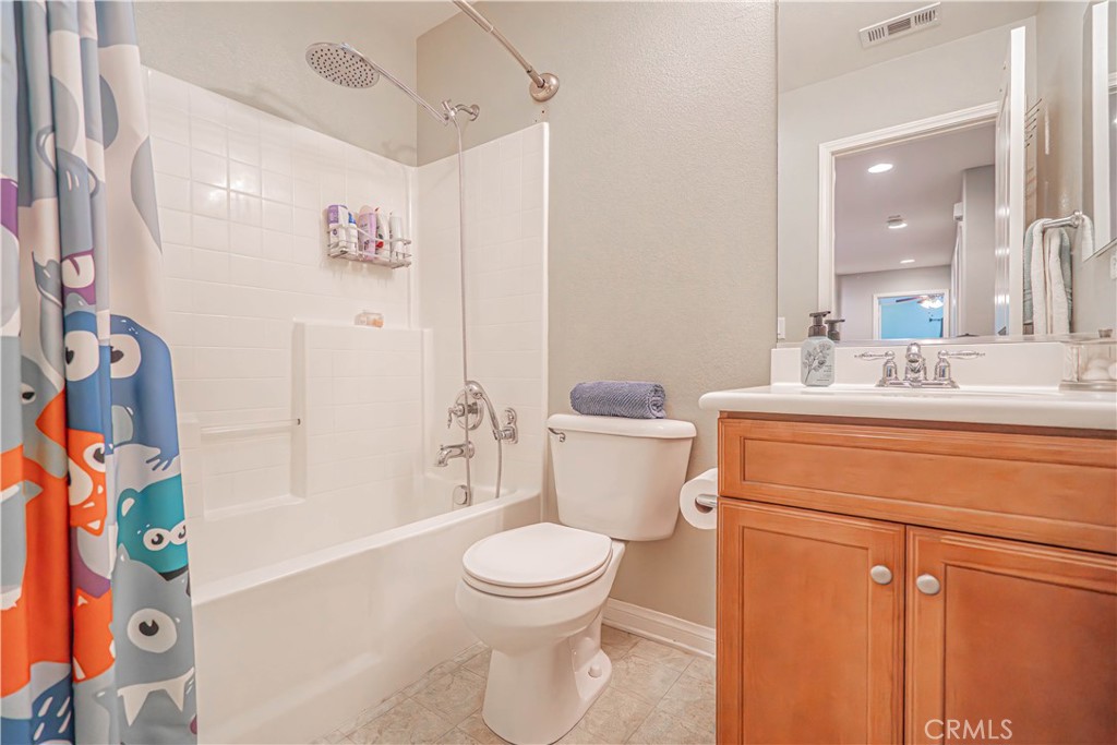 28427 Casselman Lane