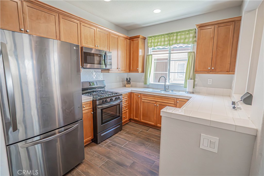 28427 Casselman Lane