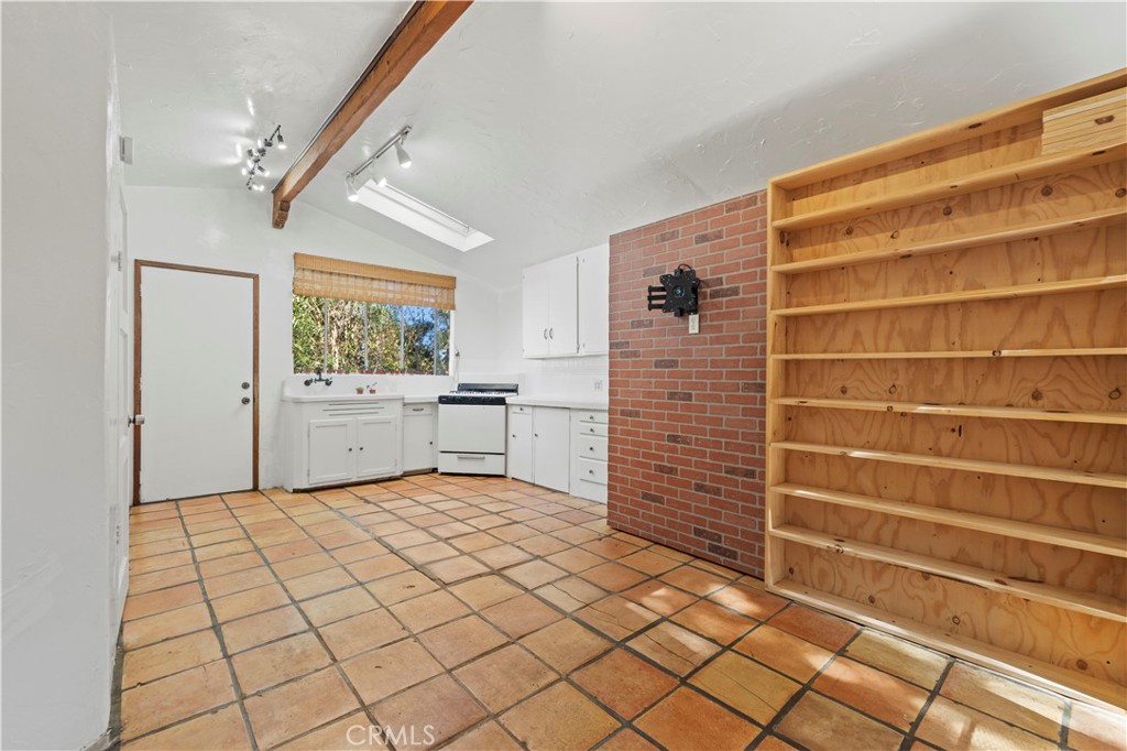 29301 Verdale Avenue