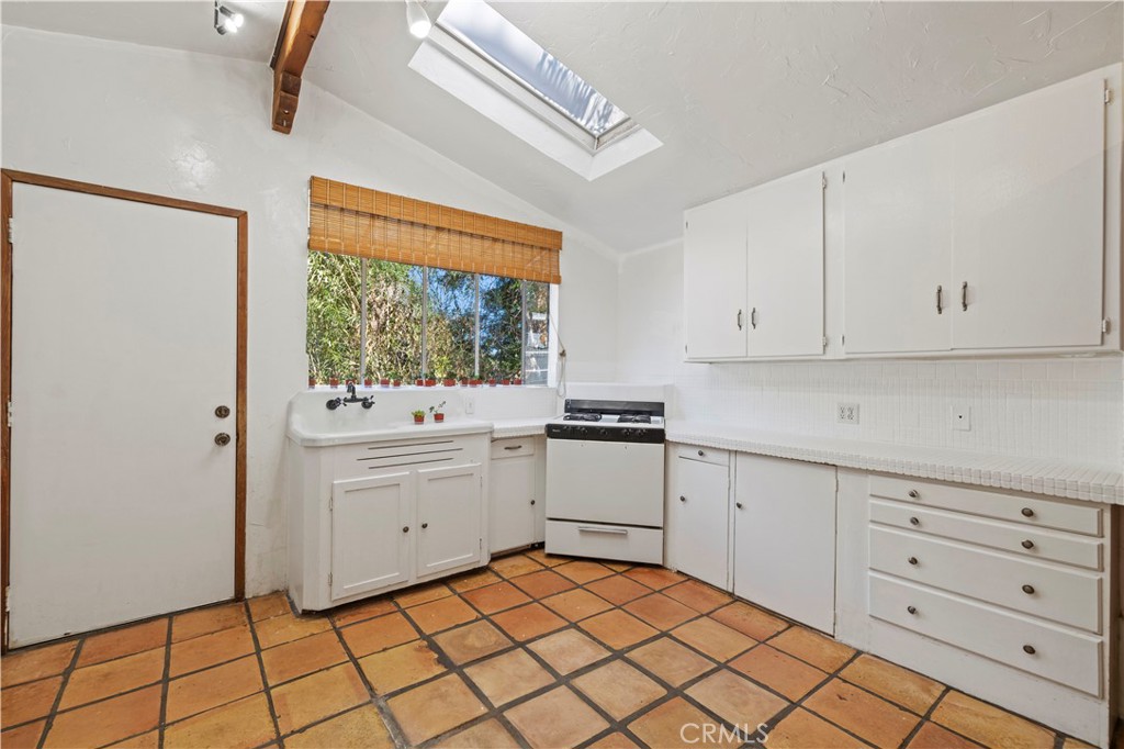 29301 Verdale Avenue