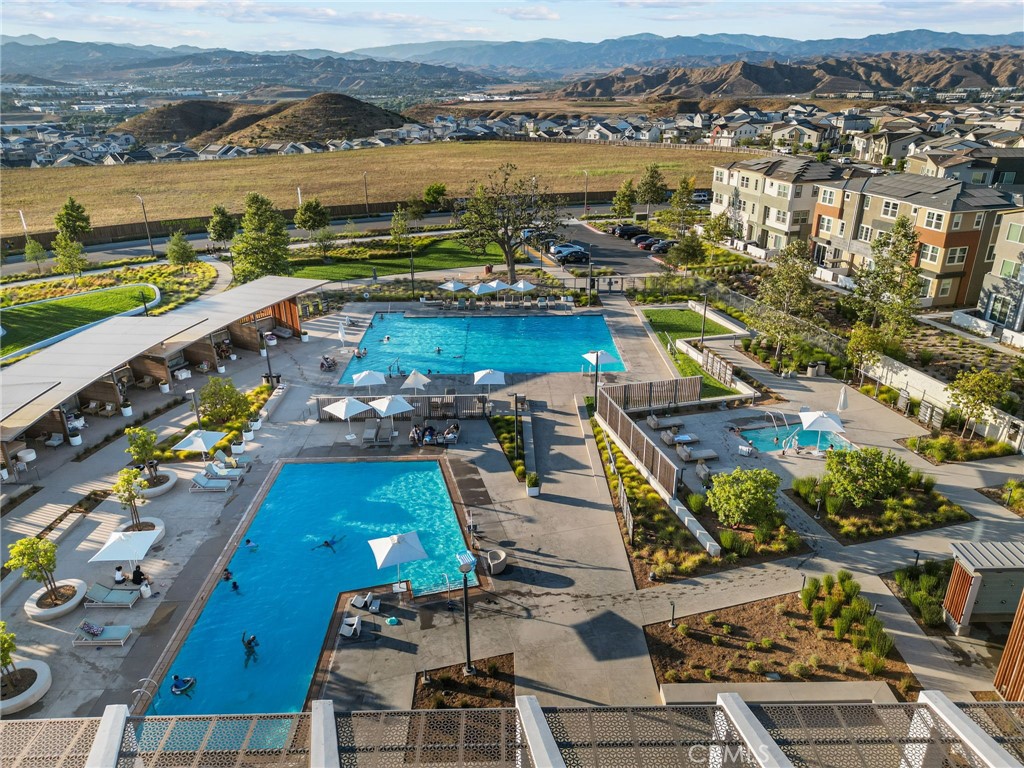 27258 Narrowleaf Willow Lane