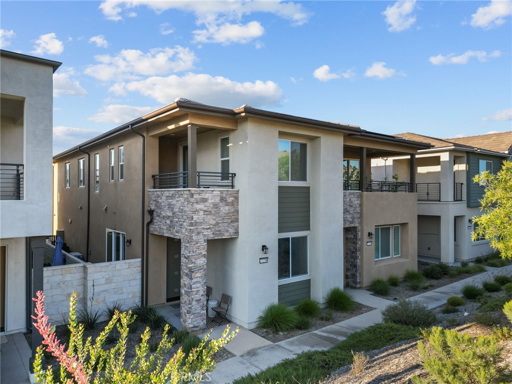 27258 Narrowleaf Willow Lane