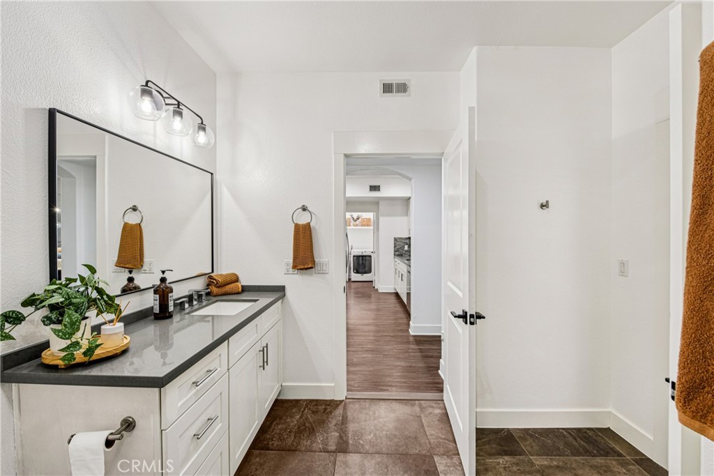 24585 Town Center 4103