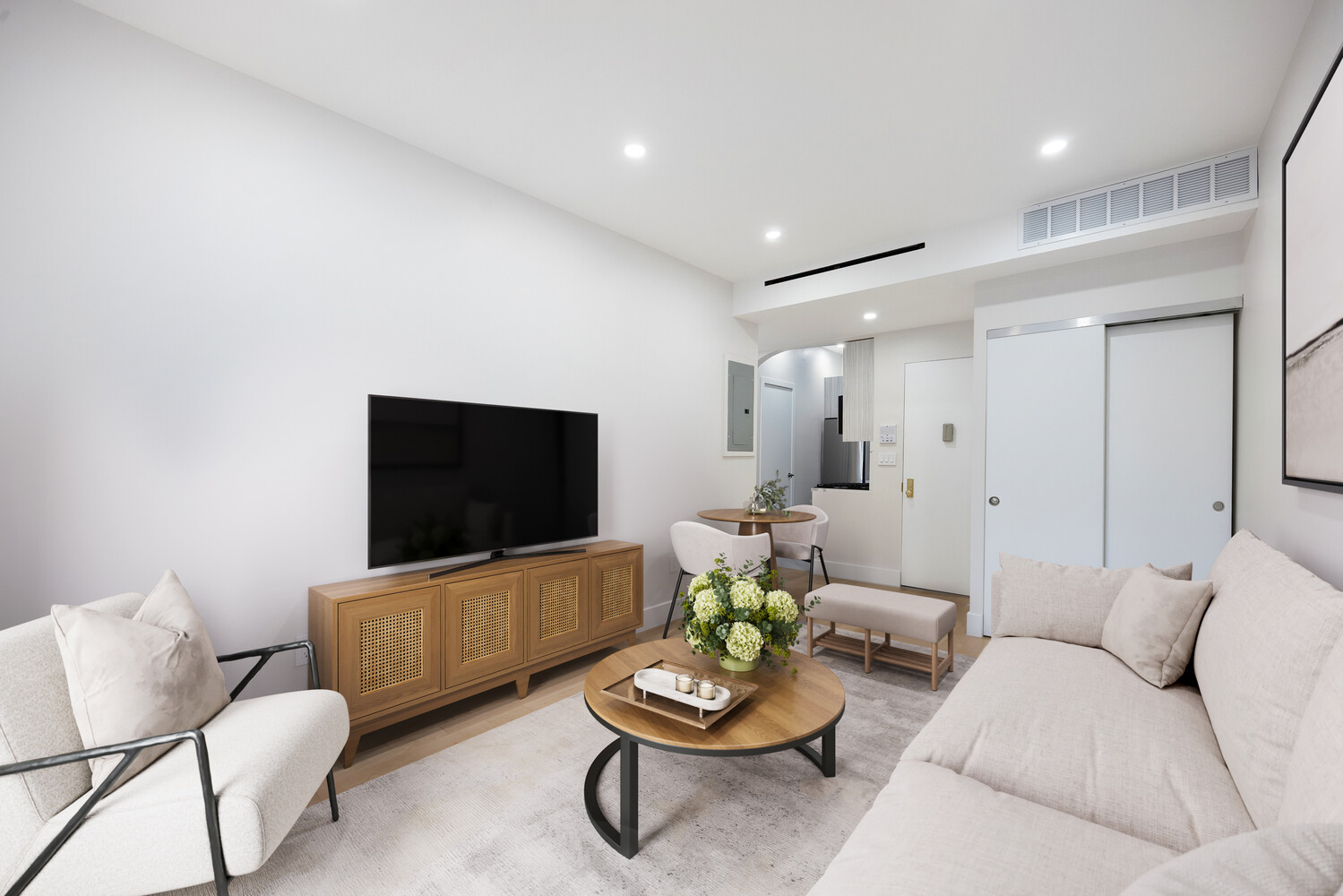 6 W 71ST Street 4B