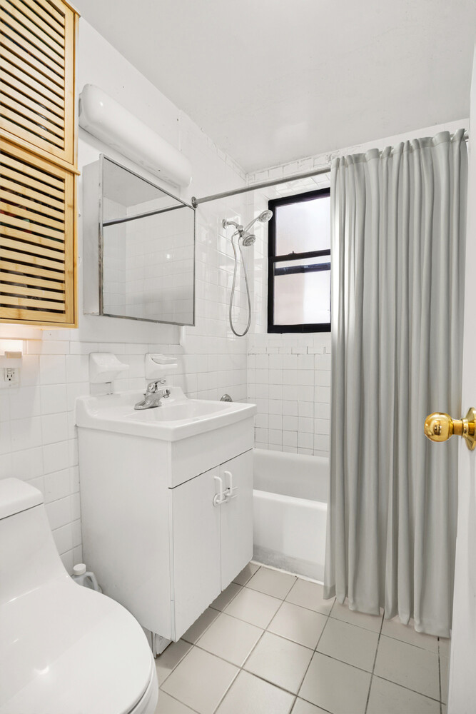 513 W 157TH Street 3B