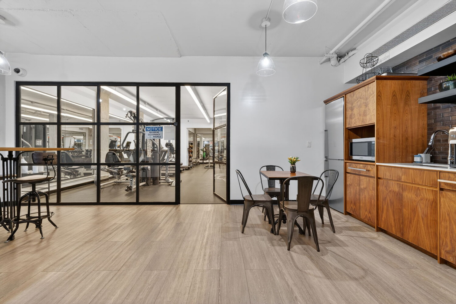 308 E 38TH Street 15C