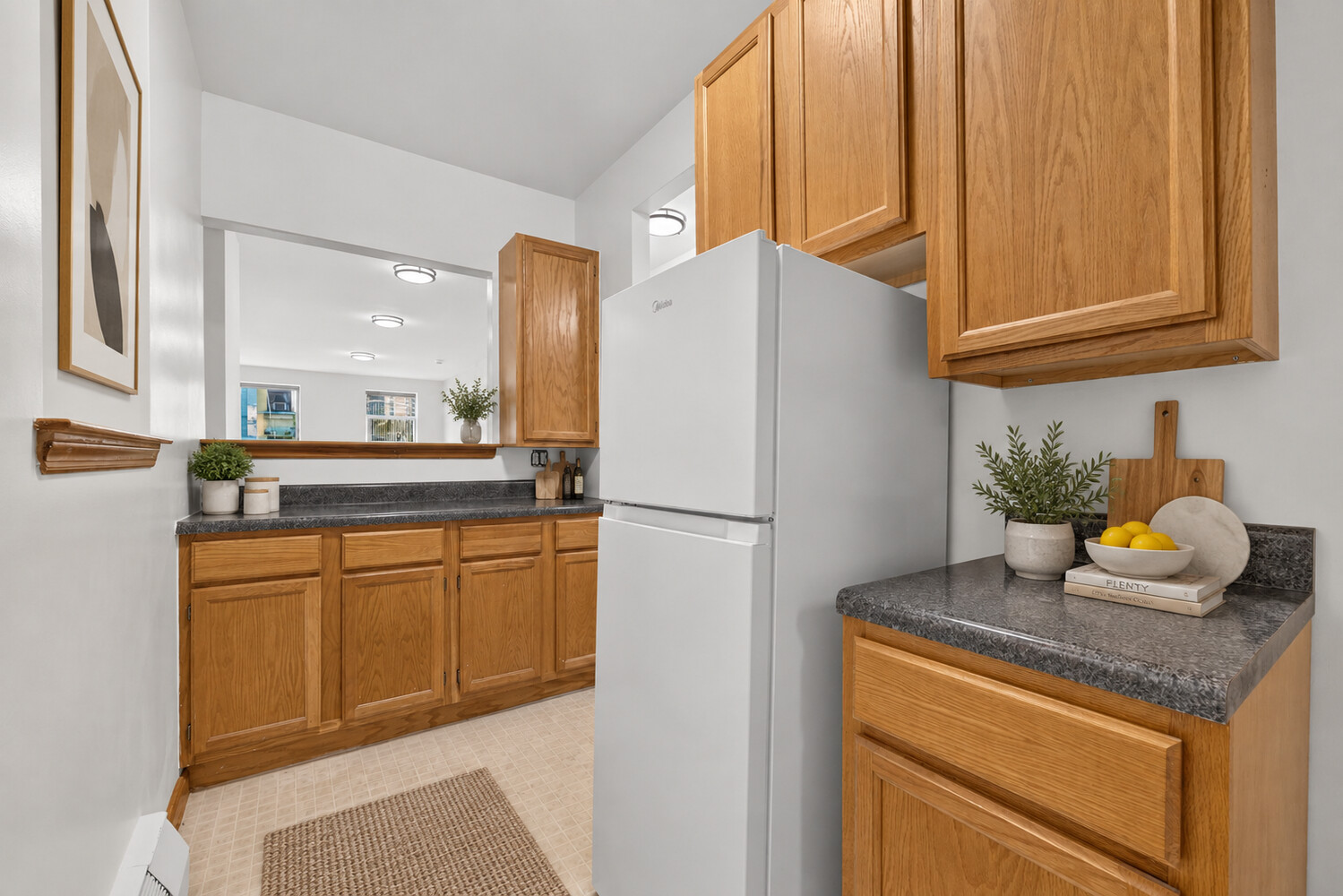 316 W 47TH Street 4F