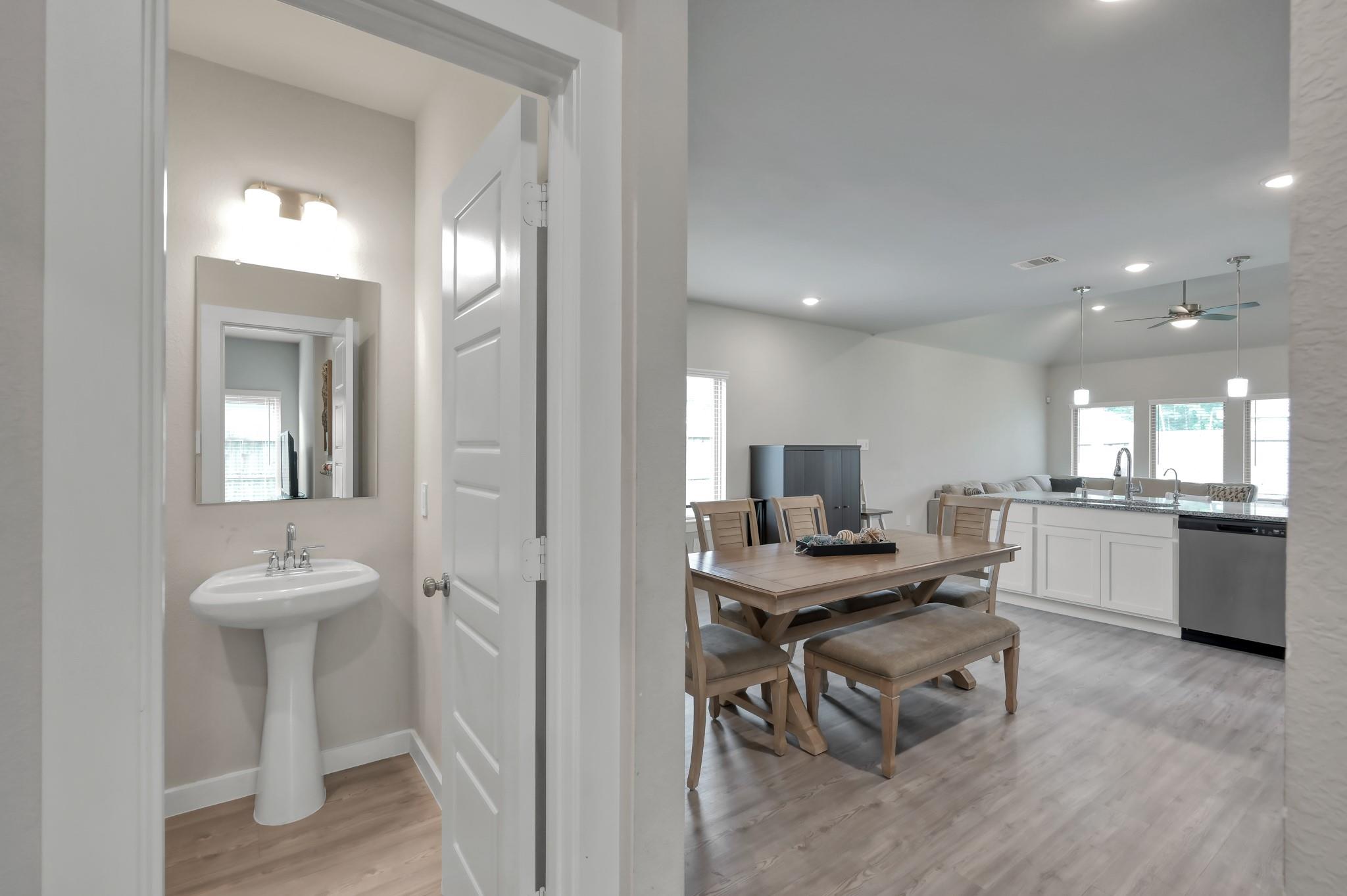 22203 Cardinal Crest Lane