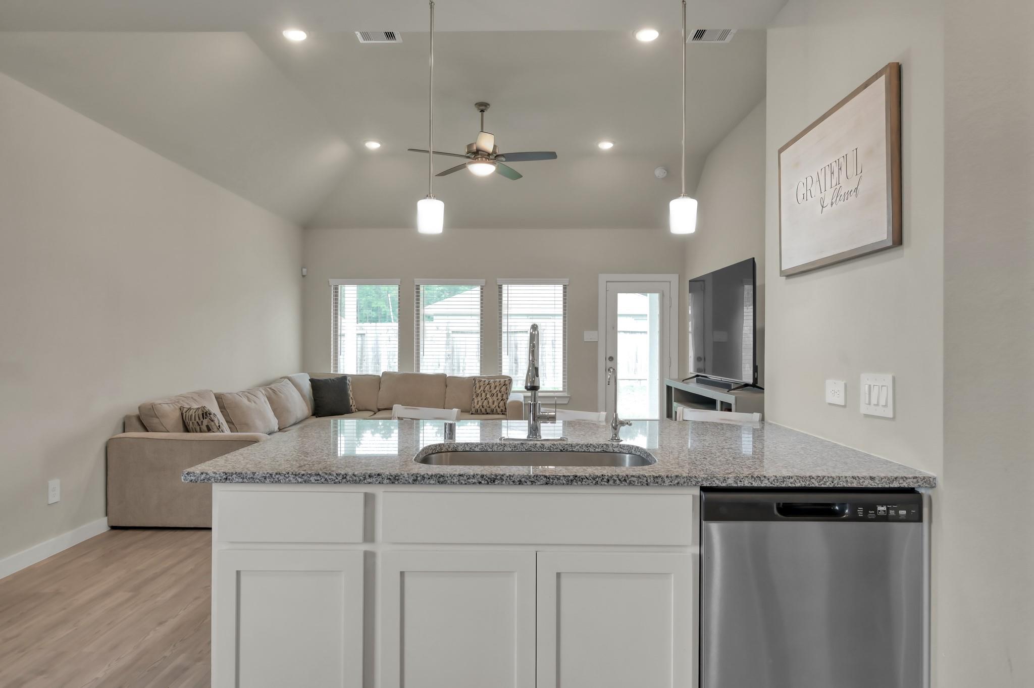 22203 Cardinal Crest Lane