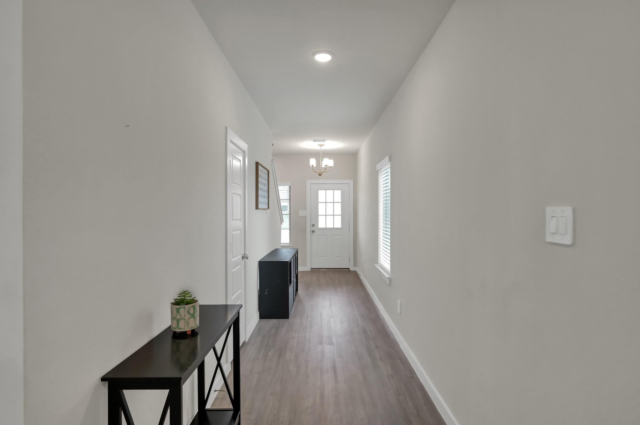 22203 Cardinal Crest Lane