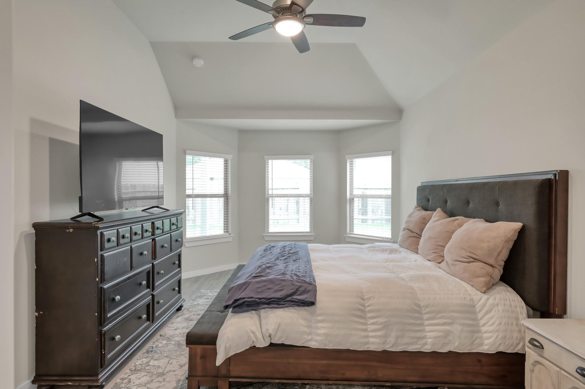 22203 Cardinal Crest Lane