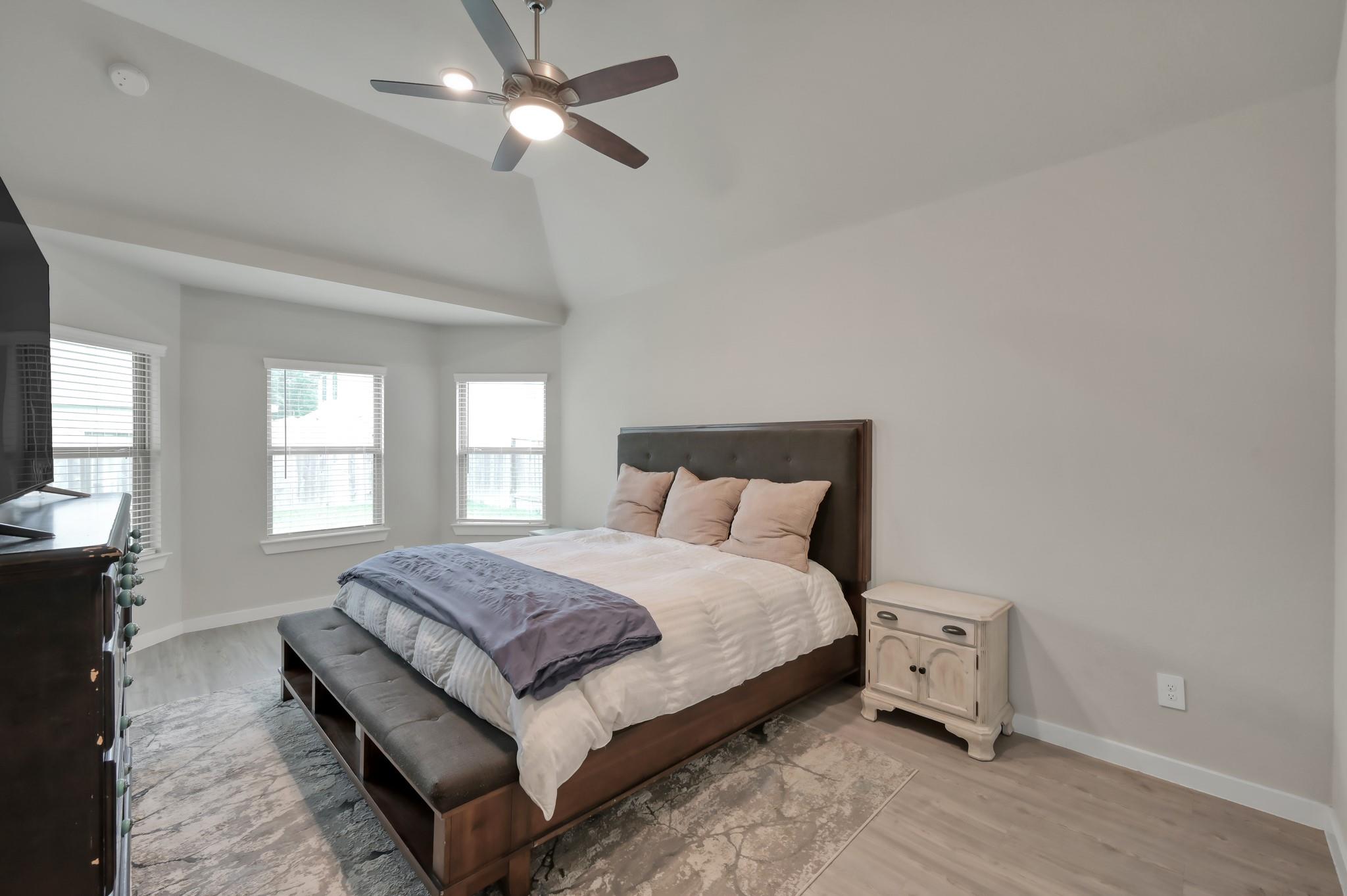 22203 Cardinal Crest Lane