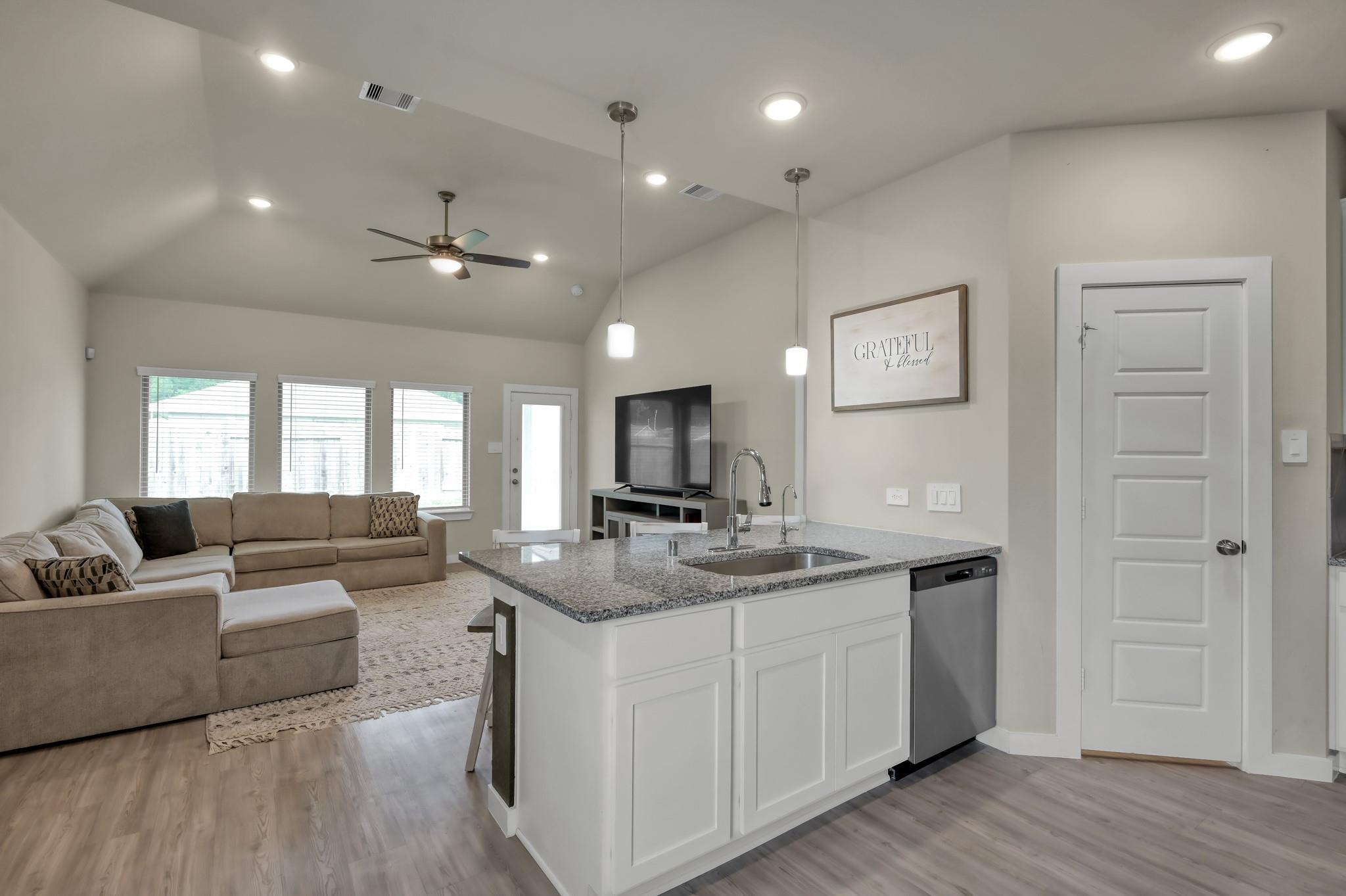 22203 Cardinal Crest Lane