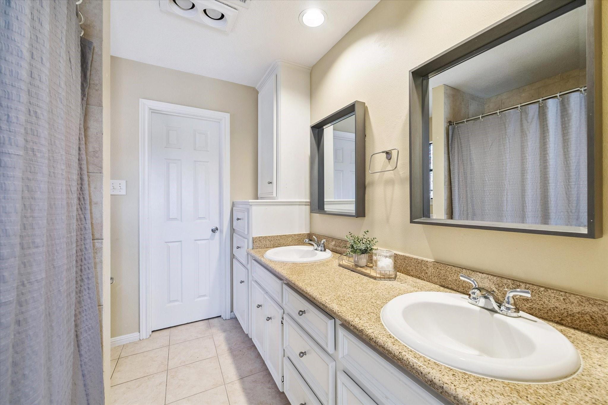 1118 Sherfield Ridge Drive