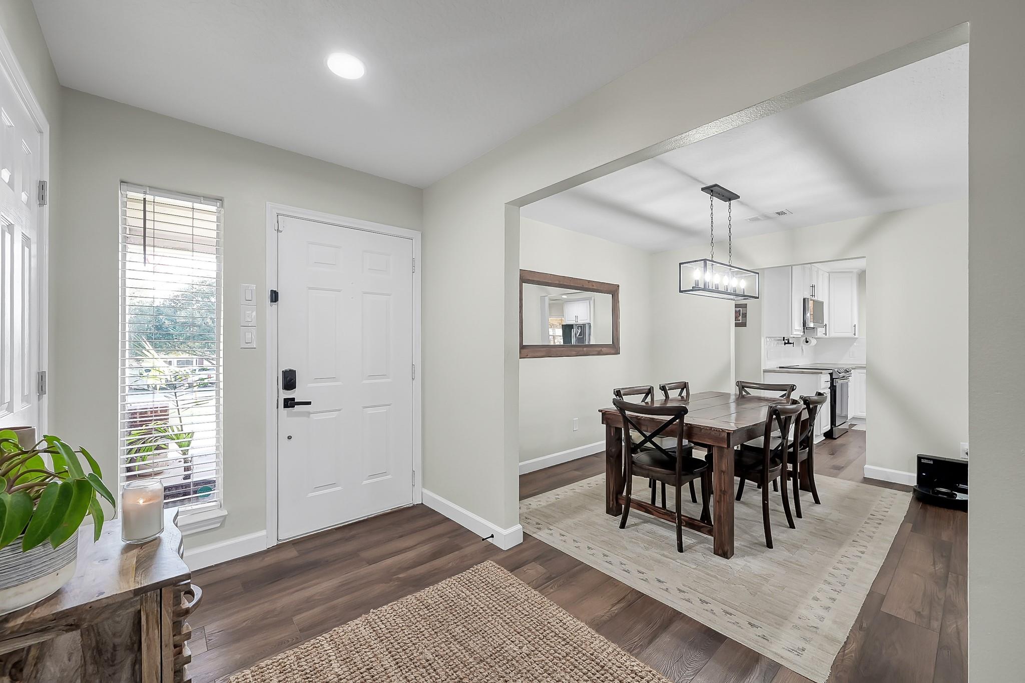 13314 Hilltop Circle