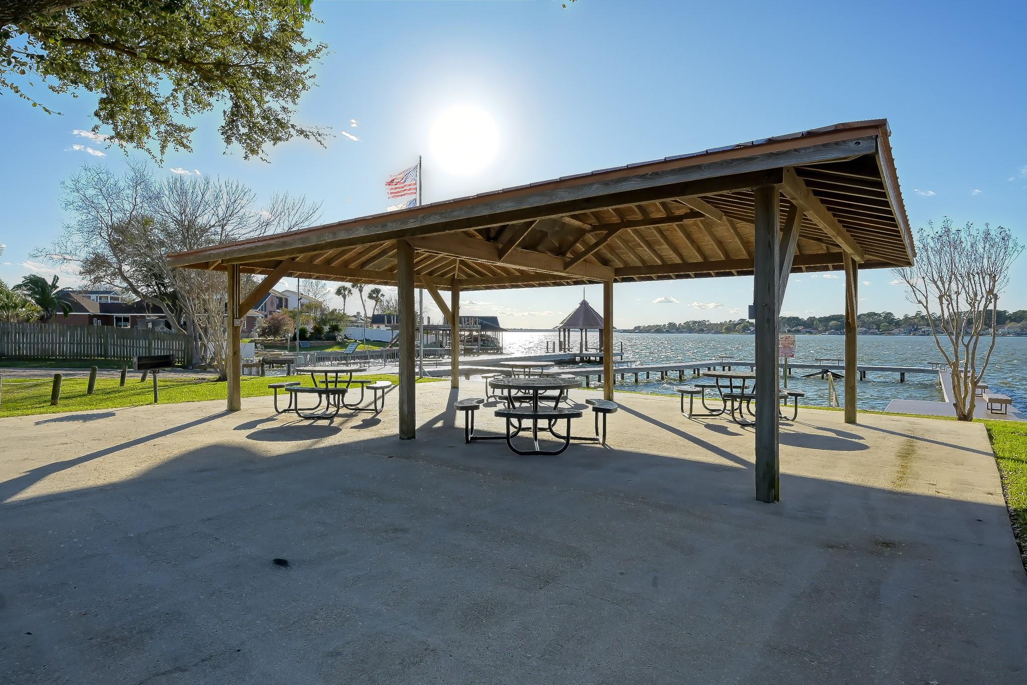 13314 Hilltop Circle