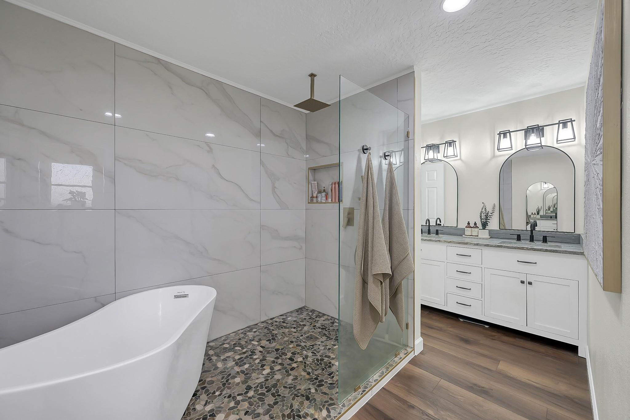 13314 Hilltop Circle