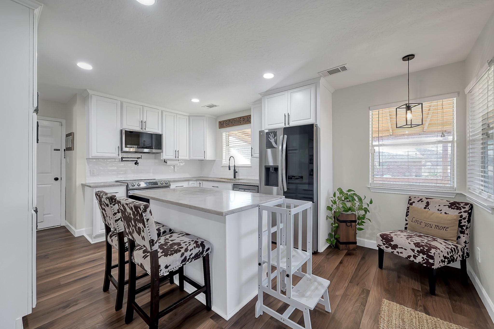 13314 Hilltop Circle