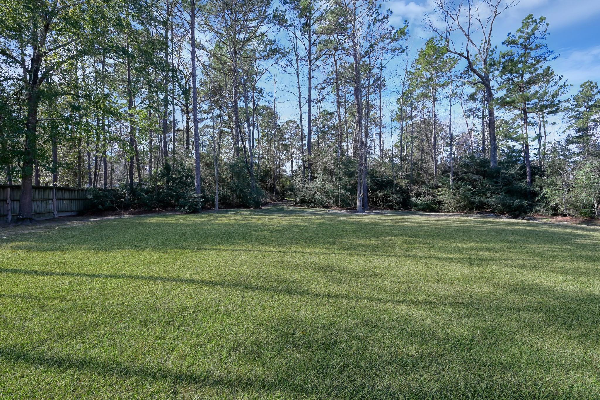 17585 Country Meadow