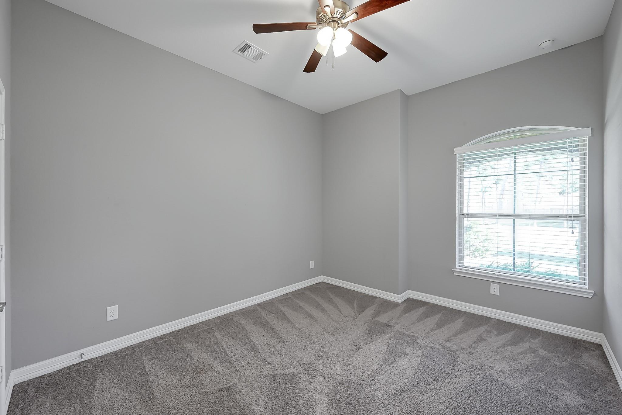 17585 Country Meadow