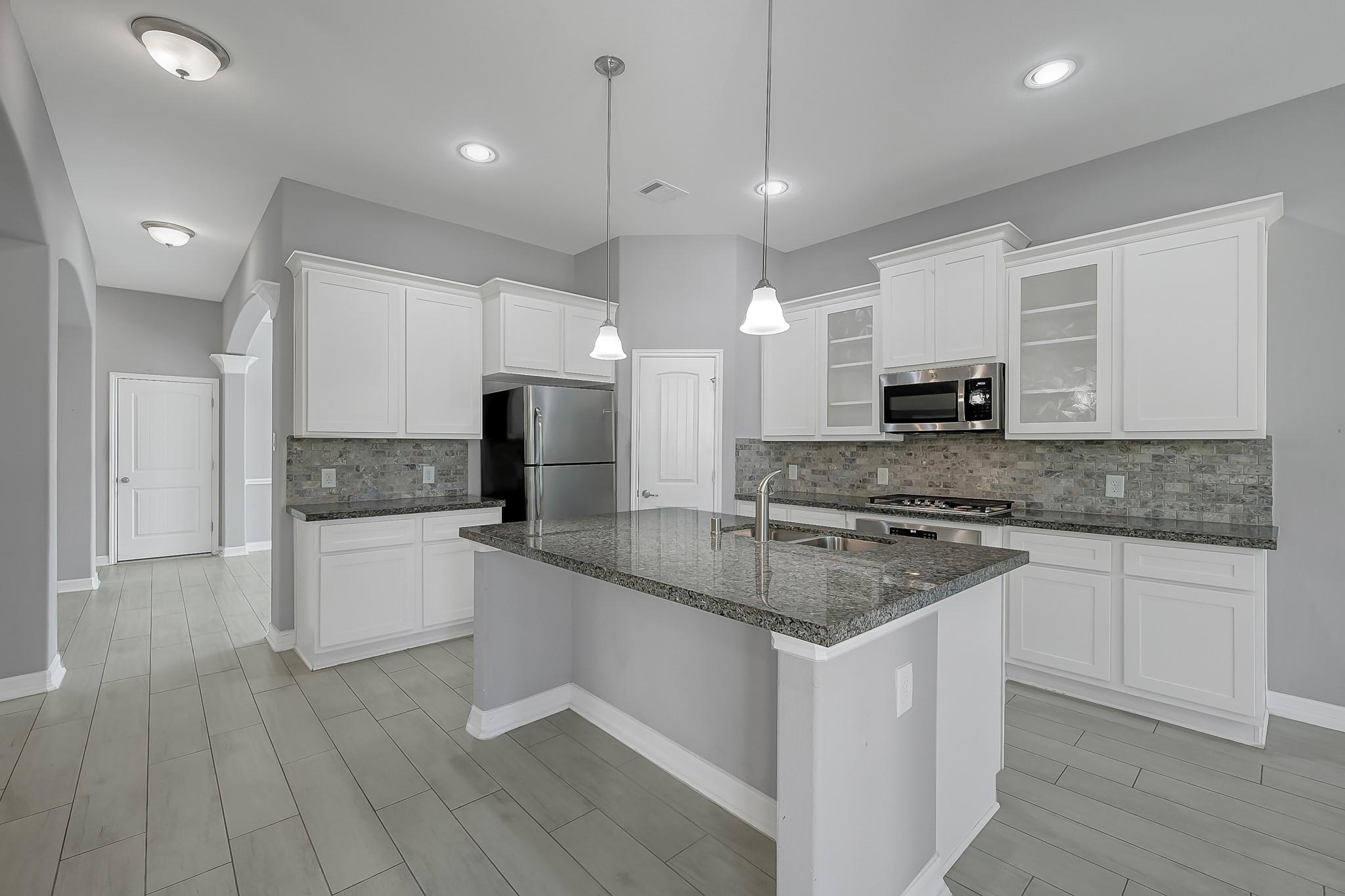 17585 Country Meadow