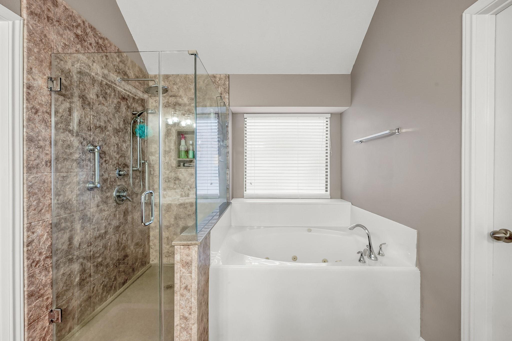 3322 Hemingway Drive