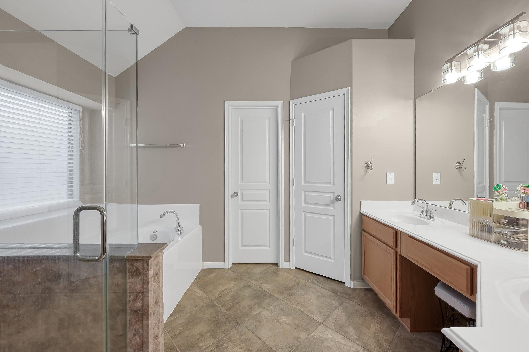 3322 Hemingway Drive