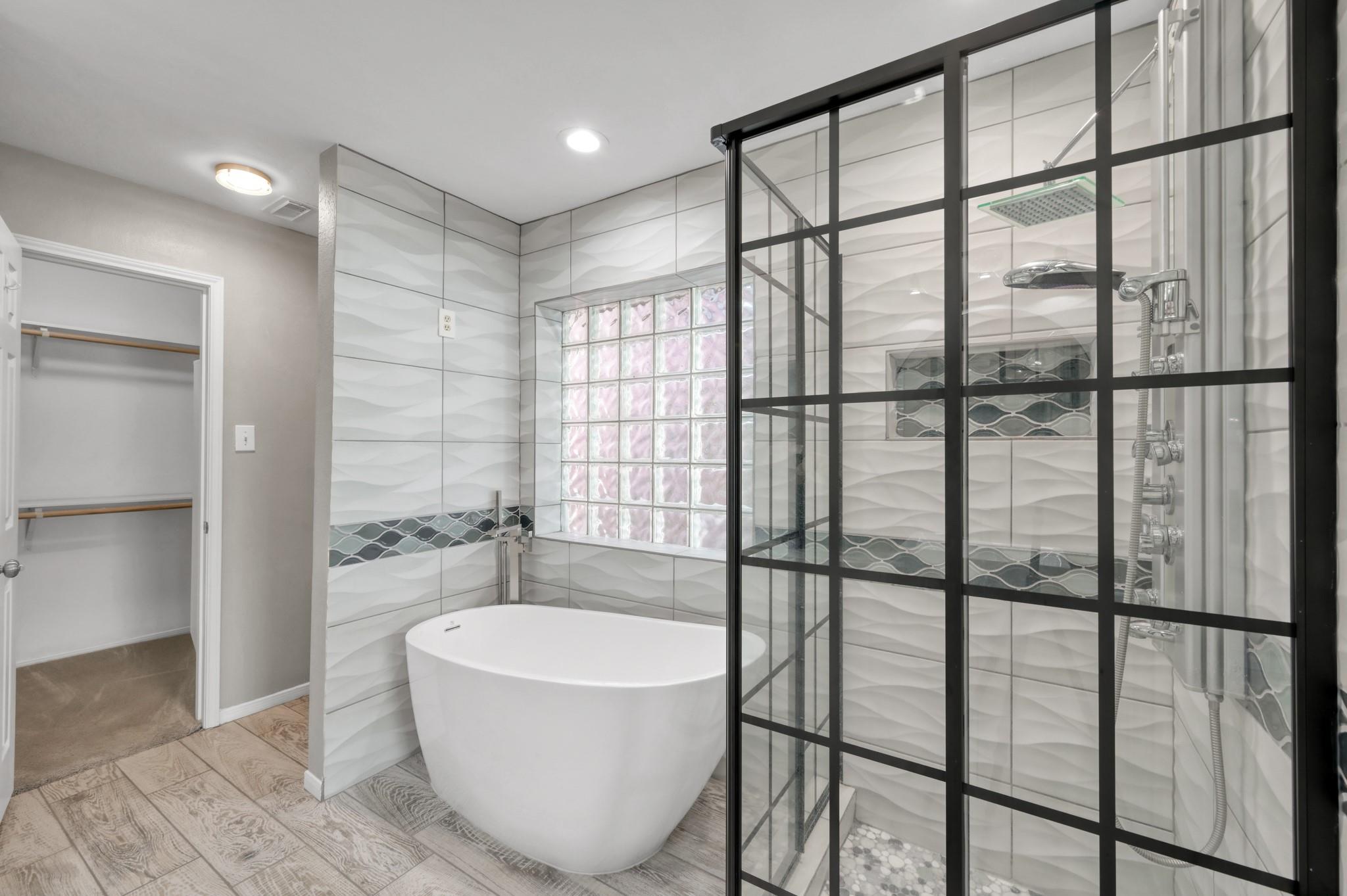 12858 Pelican Island Drive