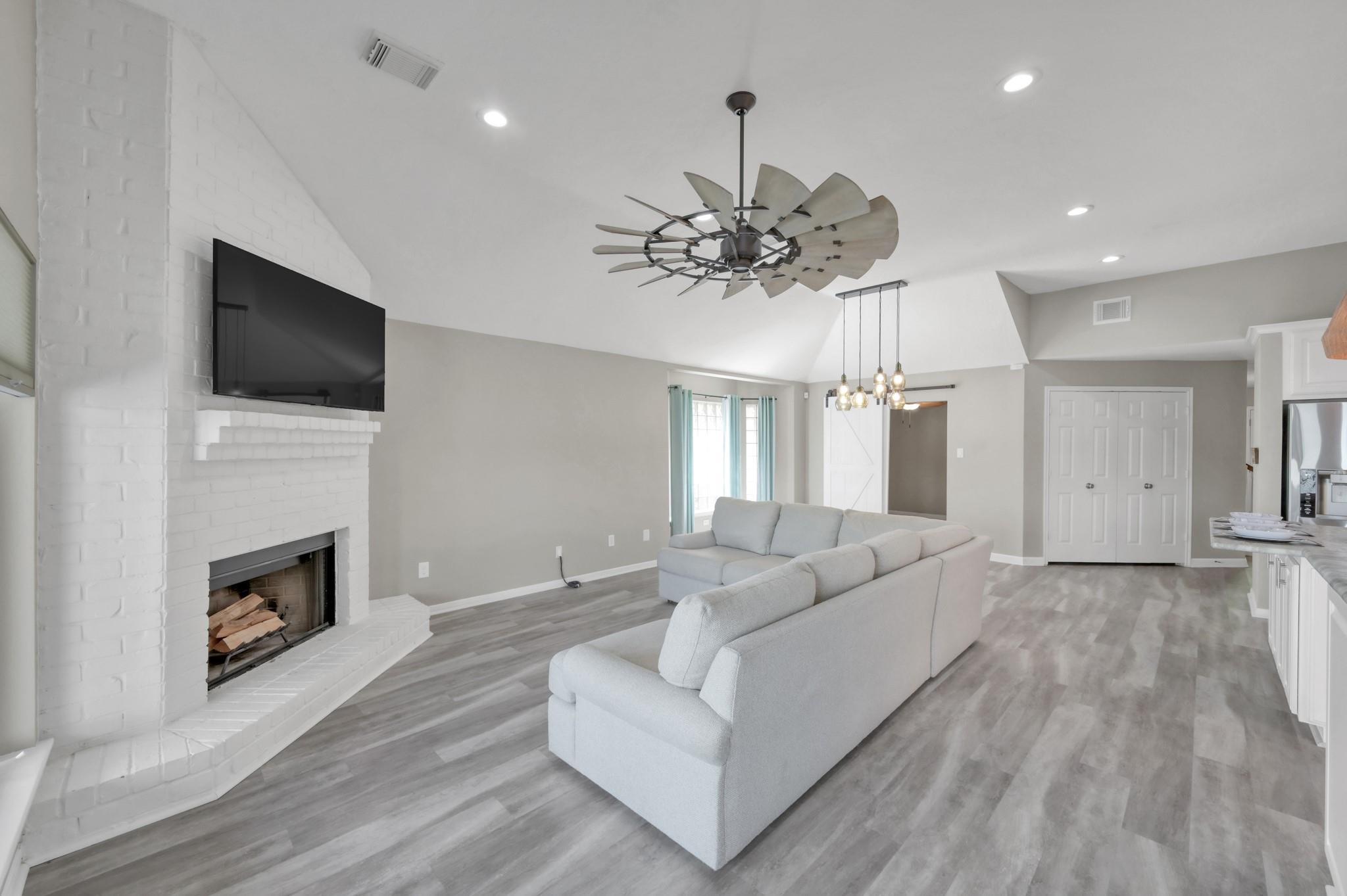 12858 Pelican Island Drive