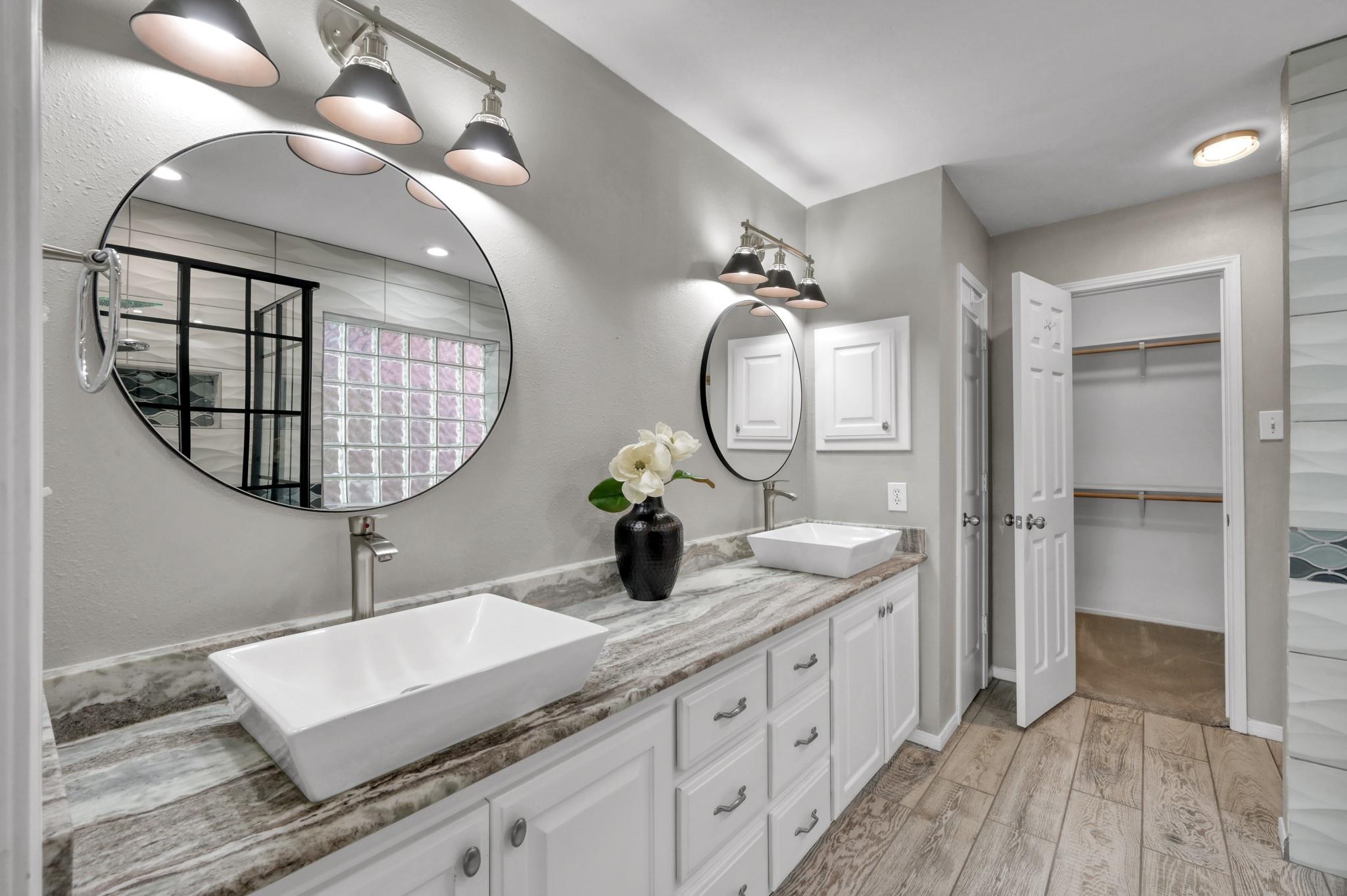 12858 Pelican Island Drive