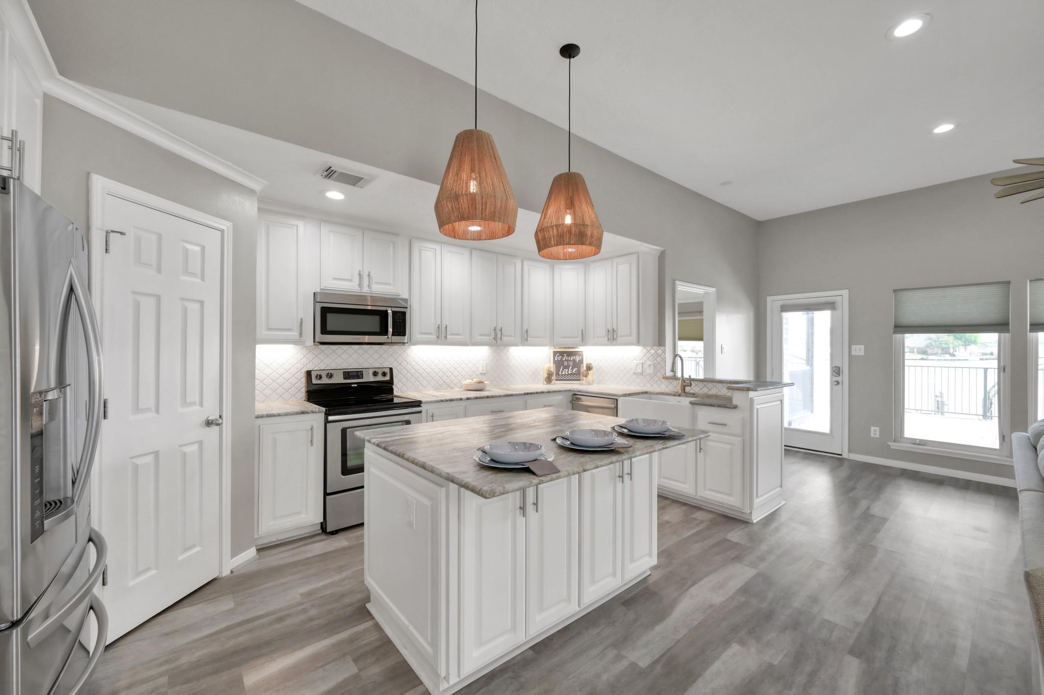 12858 Pelican Island Drive