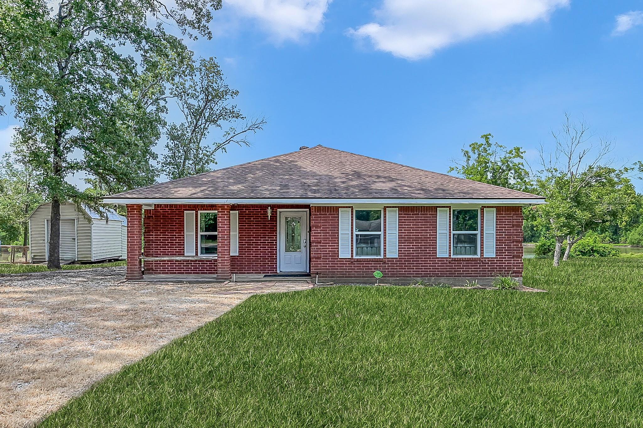 361 S Lakeside Drive