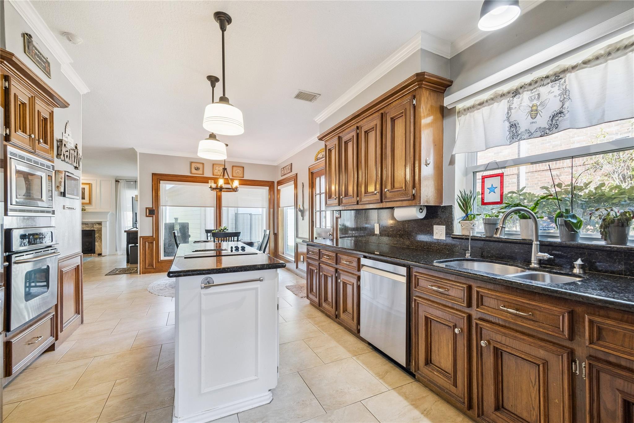 1118 Sherfield Ridge Drive