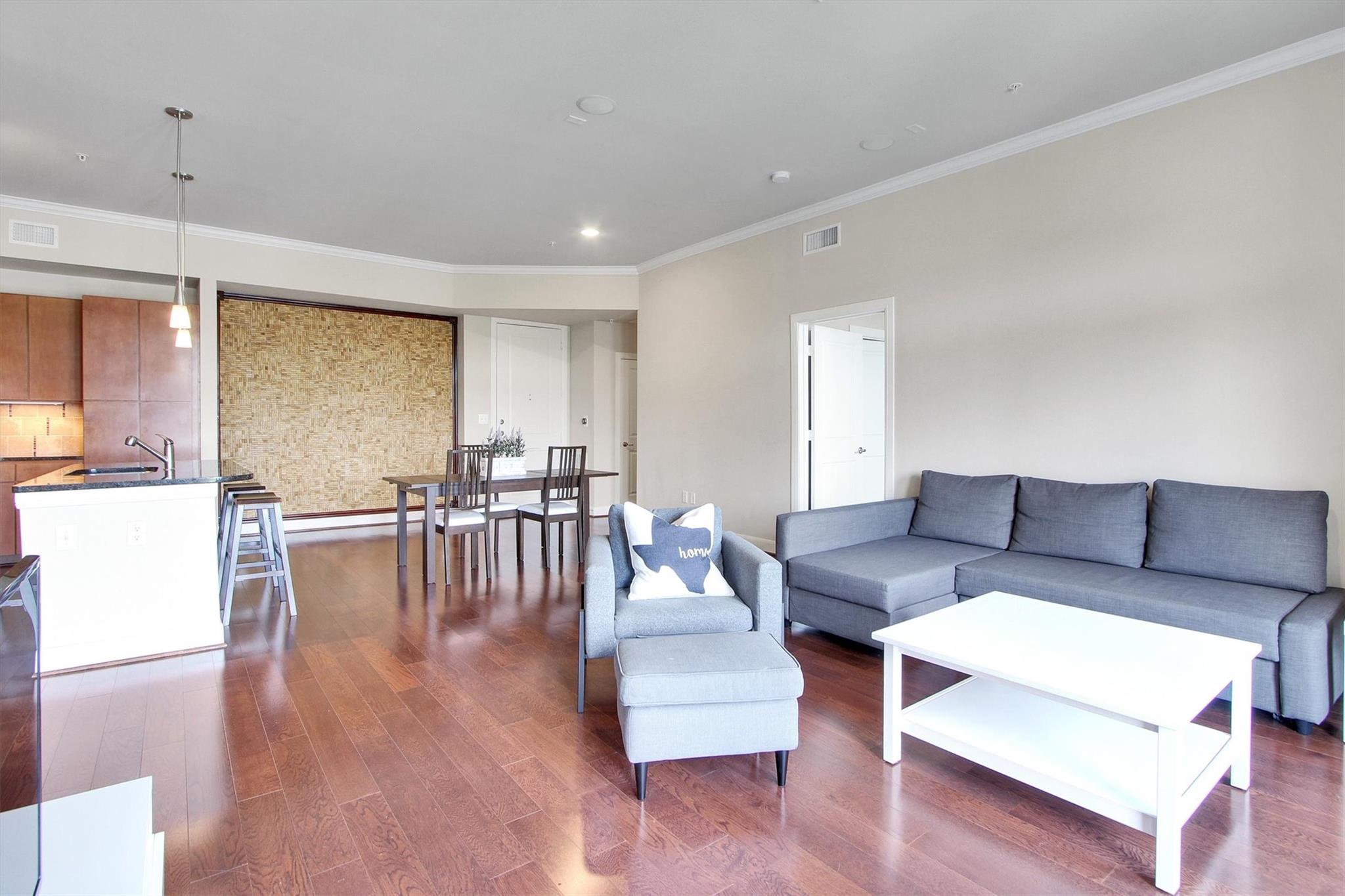 300 St Joseph Parkway # 318