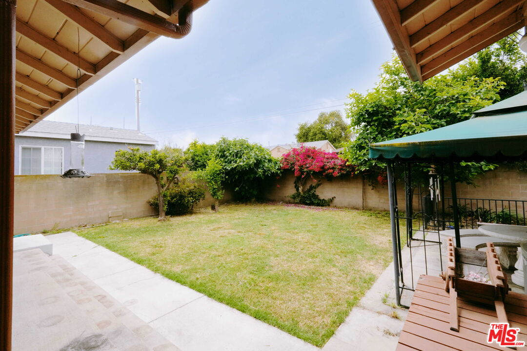 5225 Emporia Ave