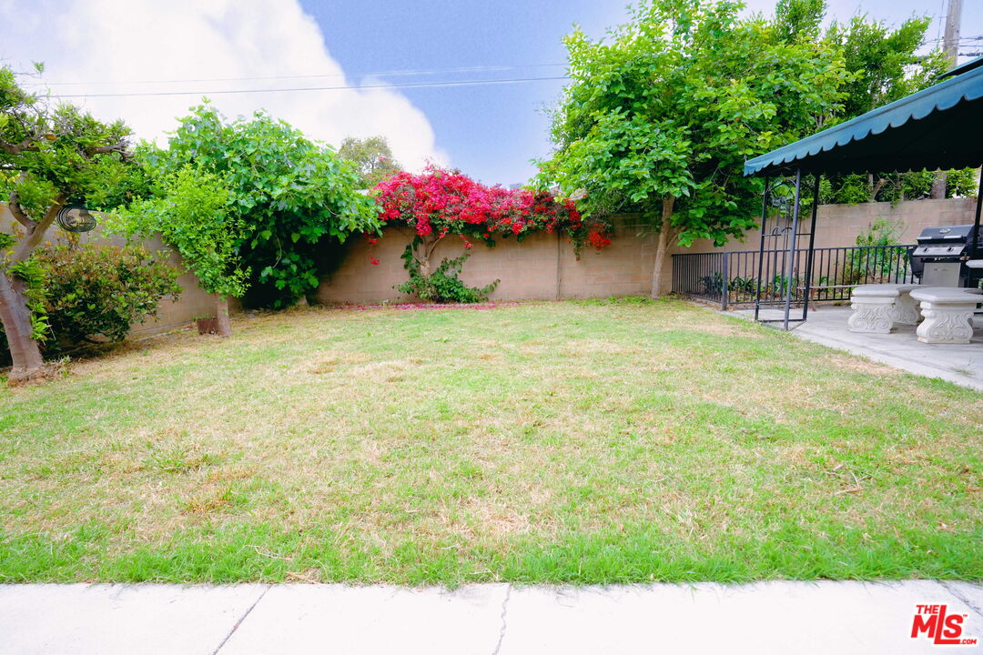 5225 Emporia Ave