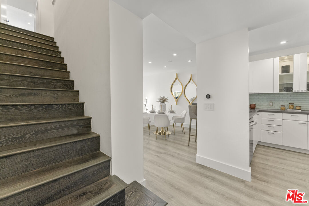 1617 S Beverly Glen Blvd Unit: 107