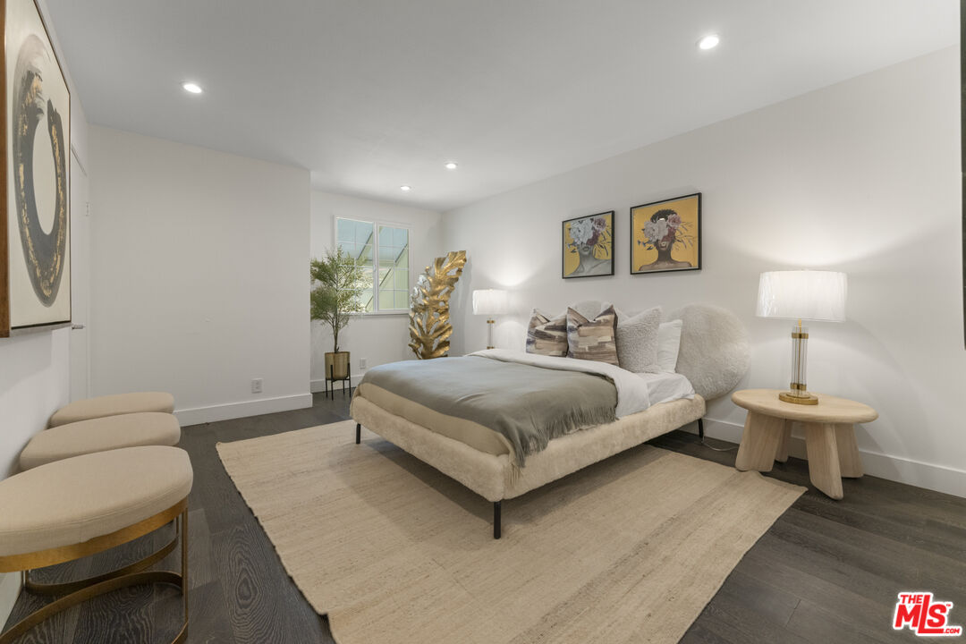 1617 S Beverly Glen Blvd Unit: 107