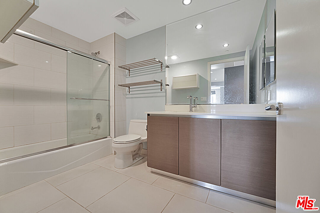 1730 Sawtelle Blvd Unit: 214