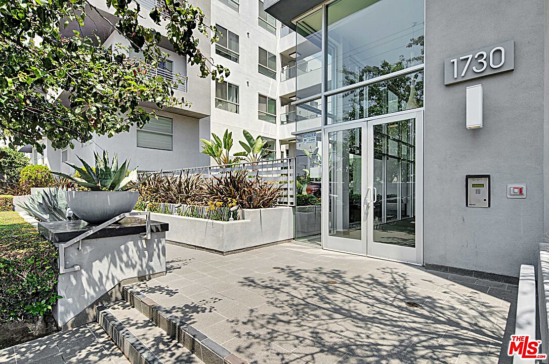 1730 Sawtelle Blvd Unit: 214