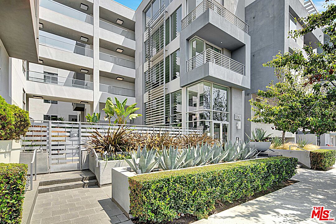 1730 Sawtelle Blvd Unit: 214