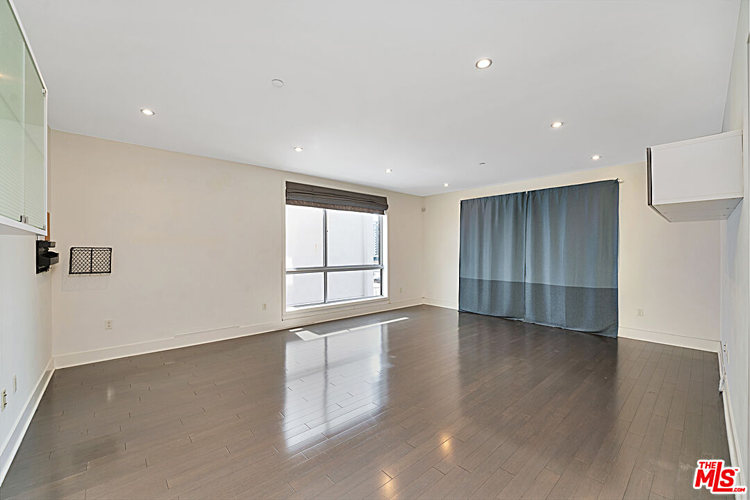 1730 Sawtelle Blvd Unit: 214