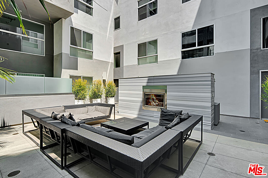 1730 Sawtelle Blvd Unit: 214