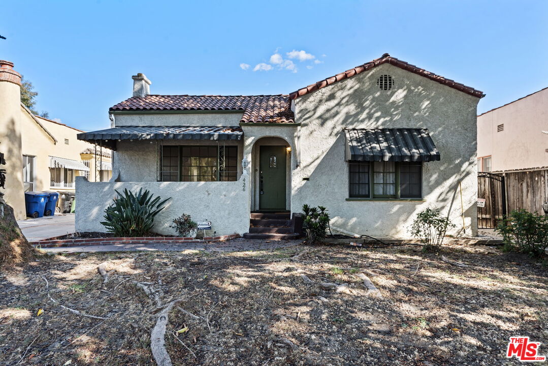426 N Vista St