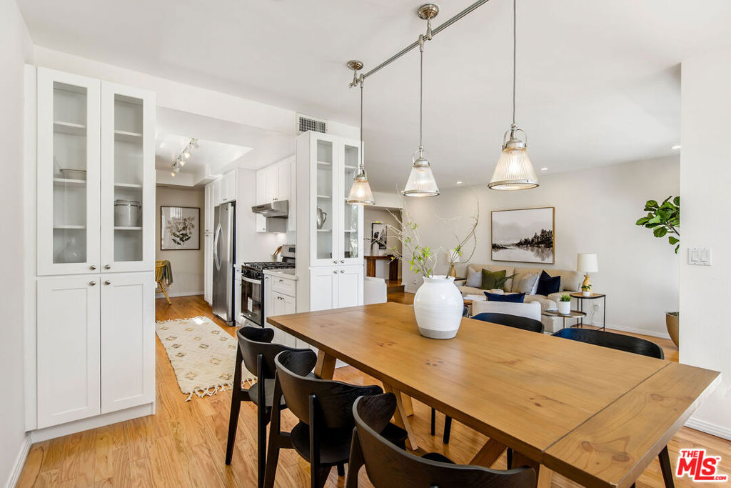 10650 Holman Avenue 212