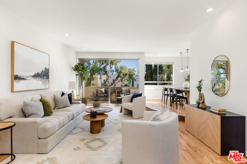 10650 Holman Avenue 212