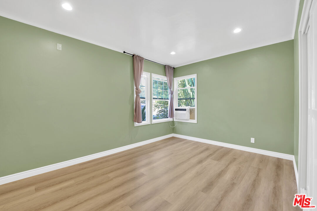 70 N Berkeley Ave