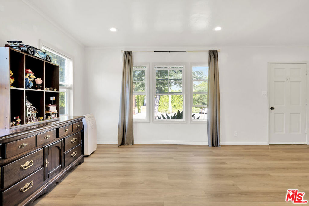 70 N Berkeley Avenue