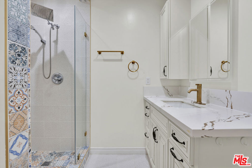 70 N Berkeley Avenue